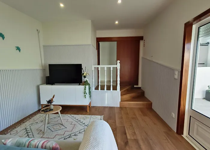 Casa Cais Novo * Виана-ду-Каштелу